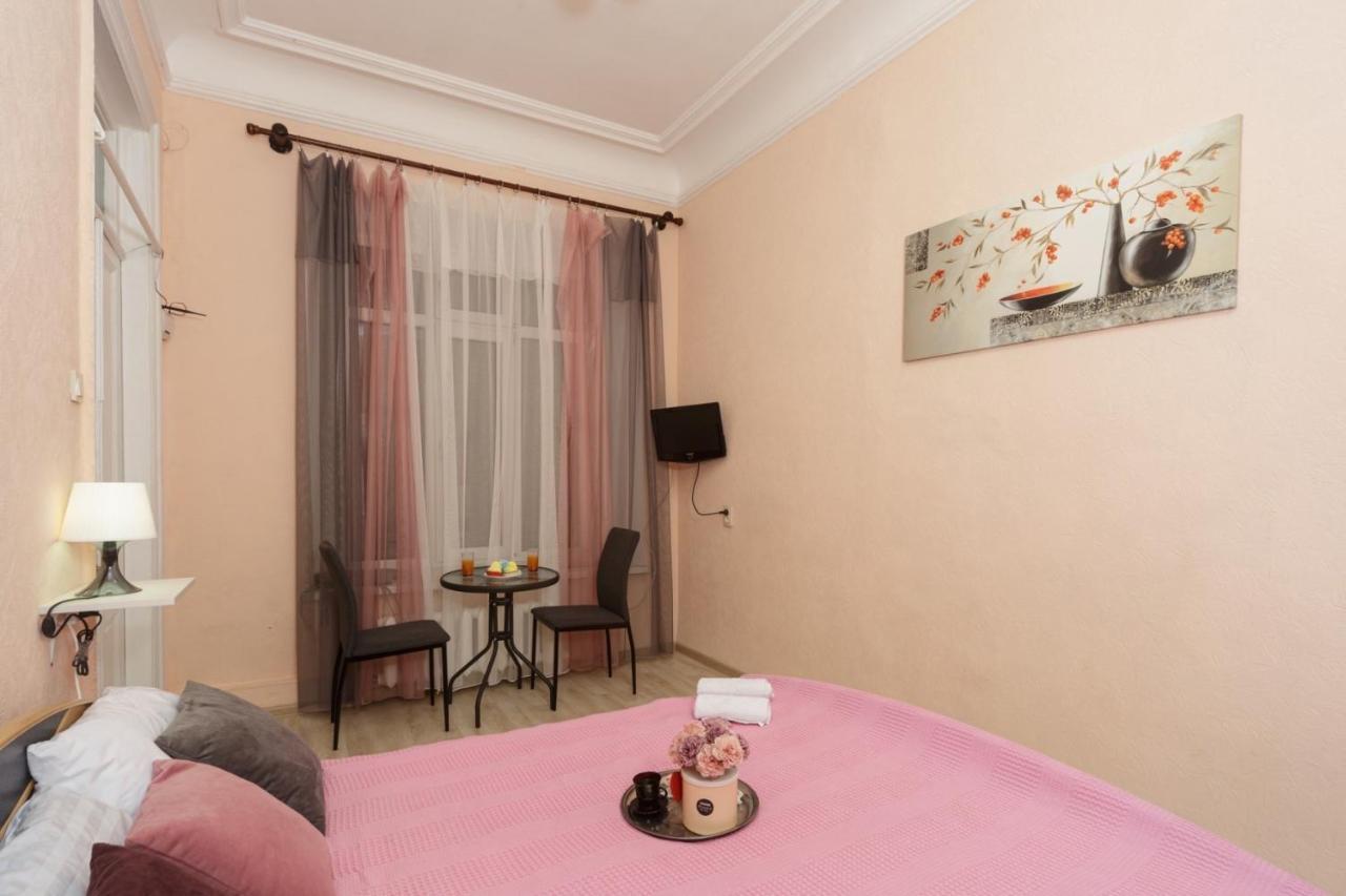 Comfortable Apartment In The Very Center Of 敖德萨 外观 照片
